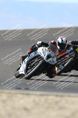 media/Oct-12-2025-CRA (Sun) [[e621380112]]/Races/Race 6/